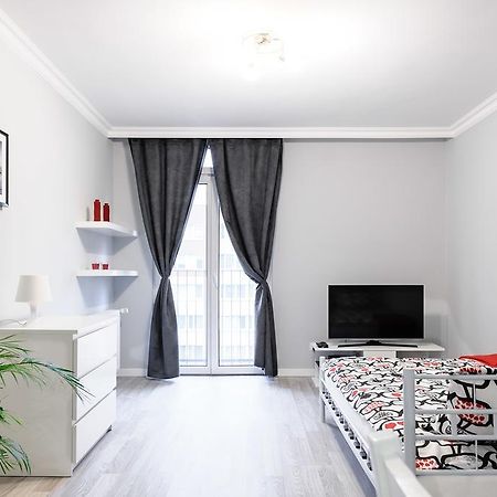 Апартаменти Apartament Grojecka Korotynskiego Варшава Номер фото