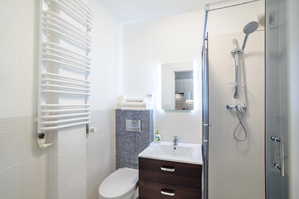 Апартаменти Apartament Grojecka Korotynskiego Варшава Номер фото